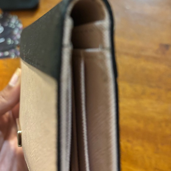 Kate Spade Two-Tone Black and Cream Wallet - Picture 5 of 5